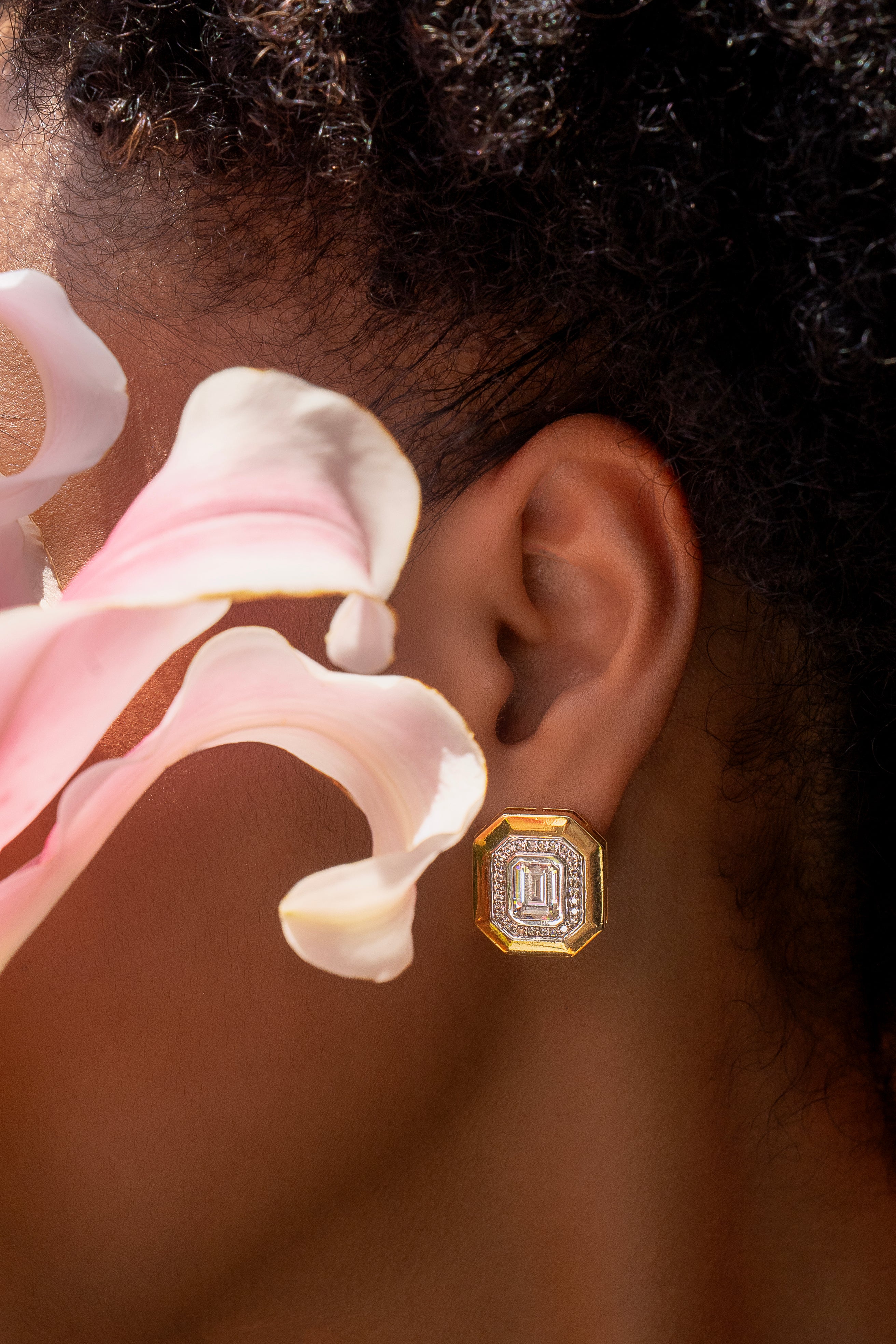 Solara Gleam Earrings