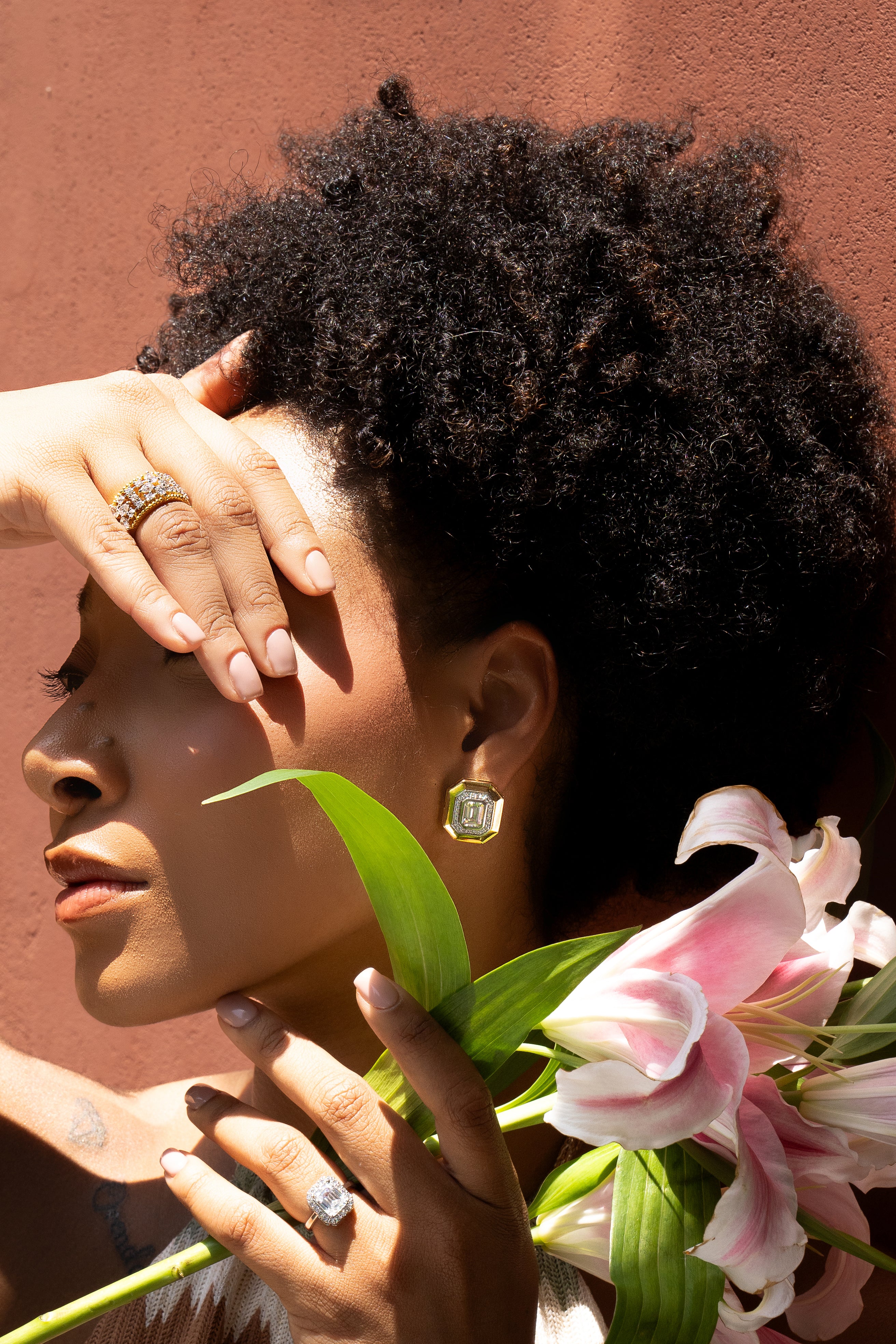 Solara Gleam Earrings