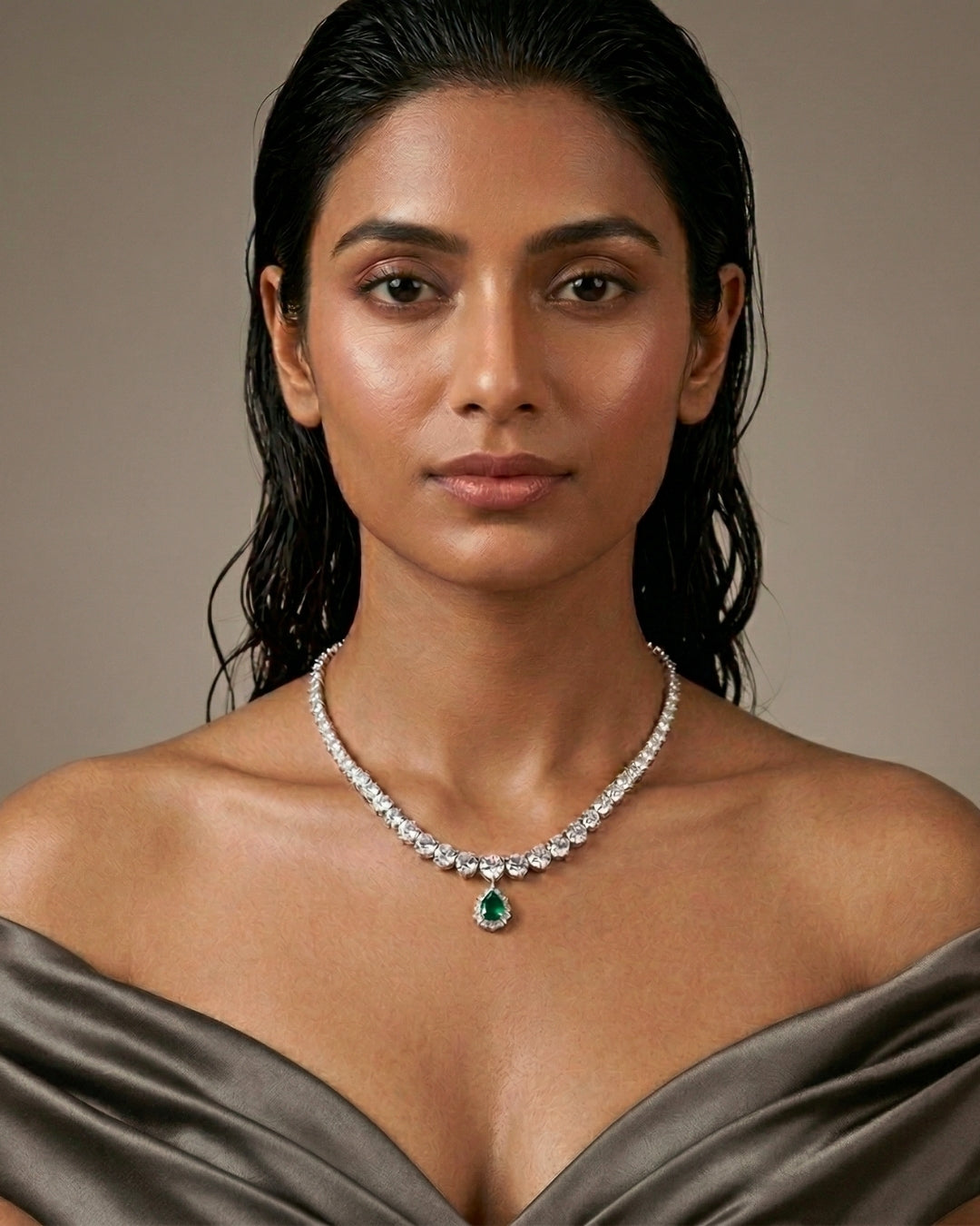 Graduated Round Solitaire Drop Necklace