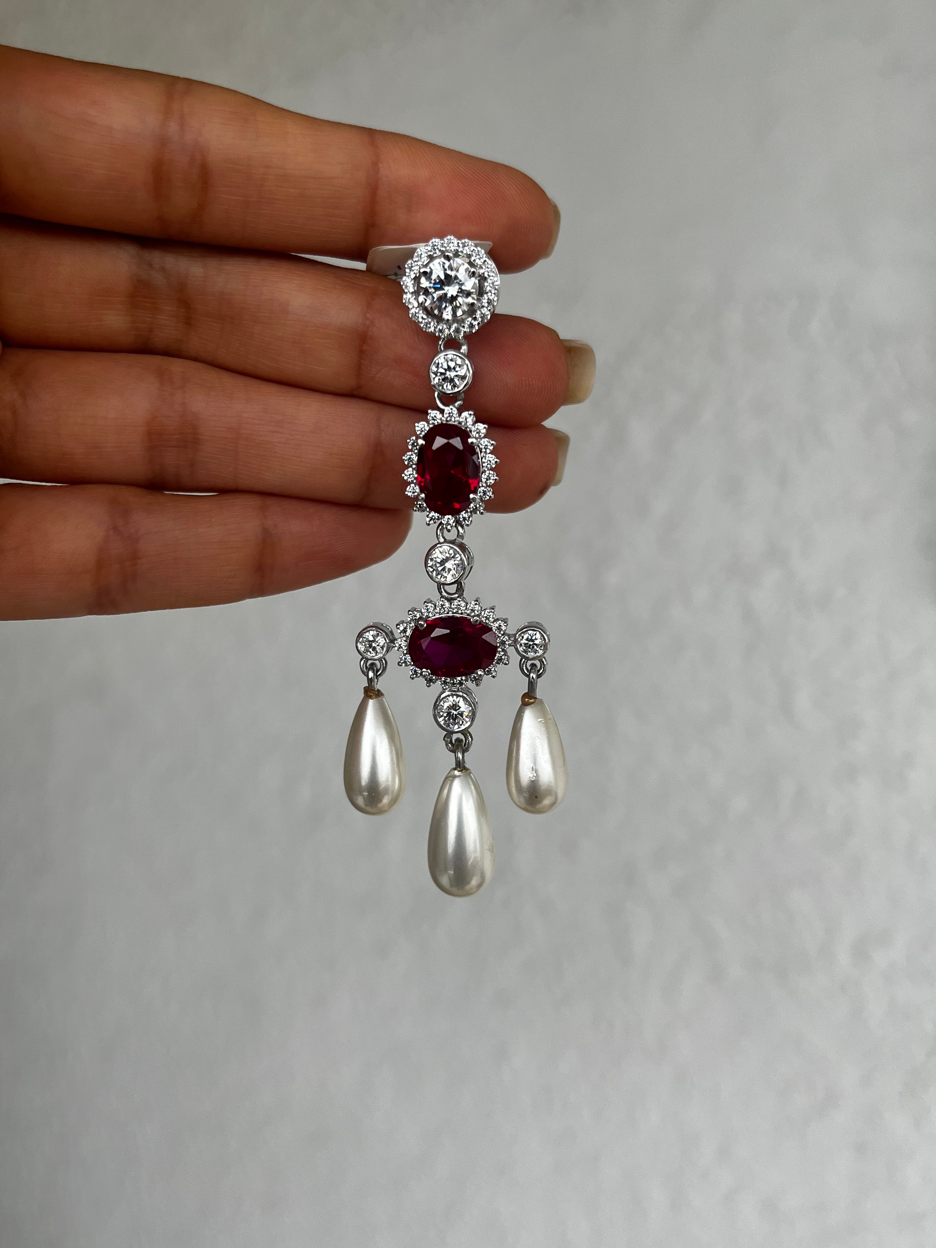 Alma Earrings