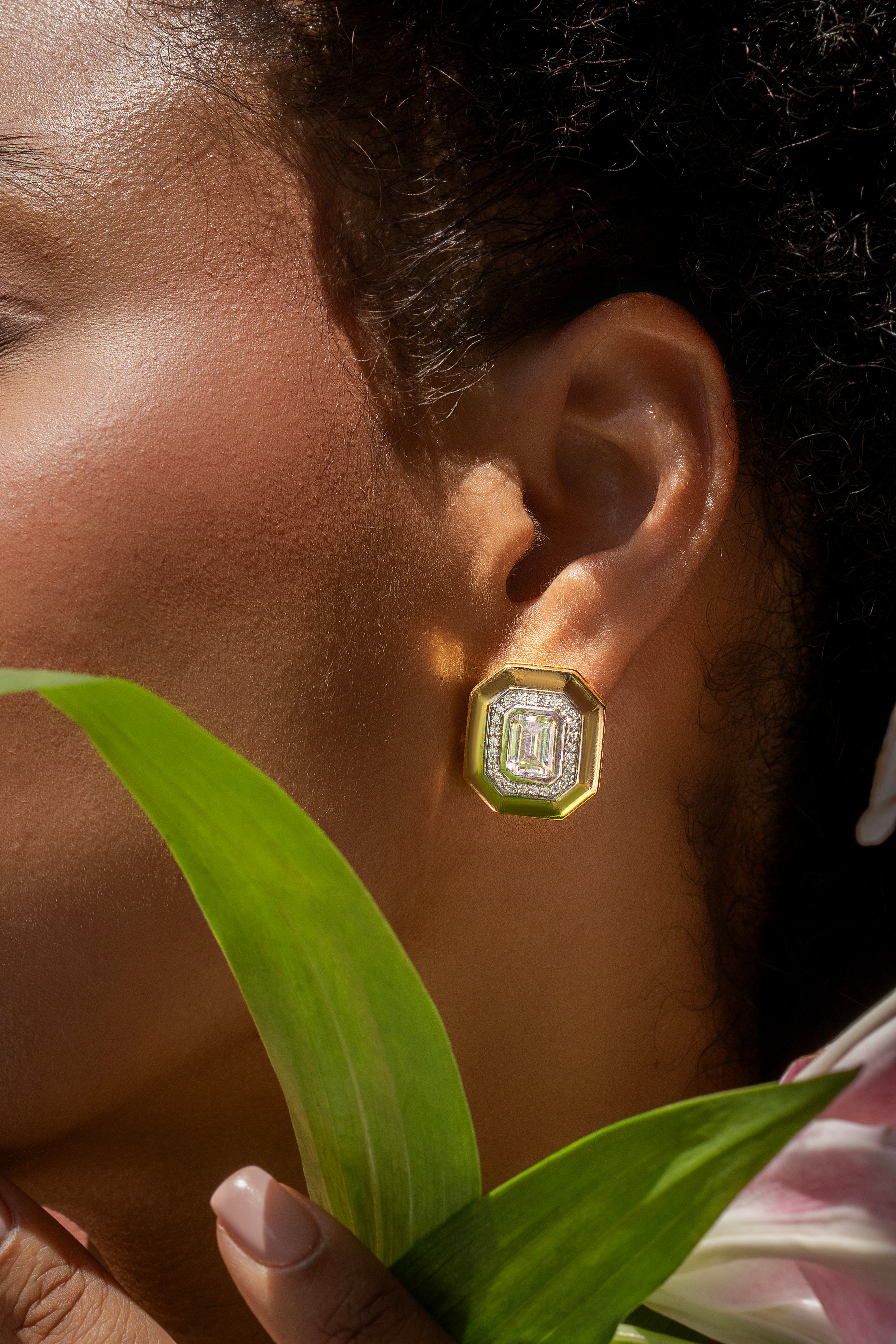 Solara Gleam Earrings