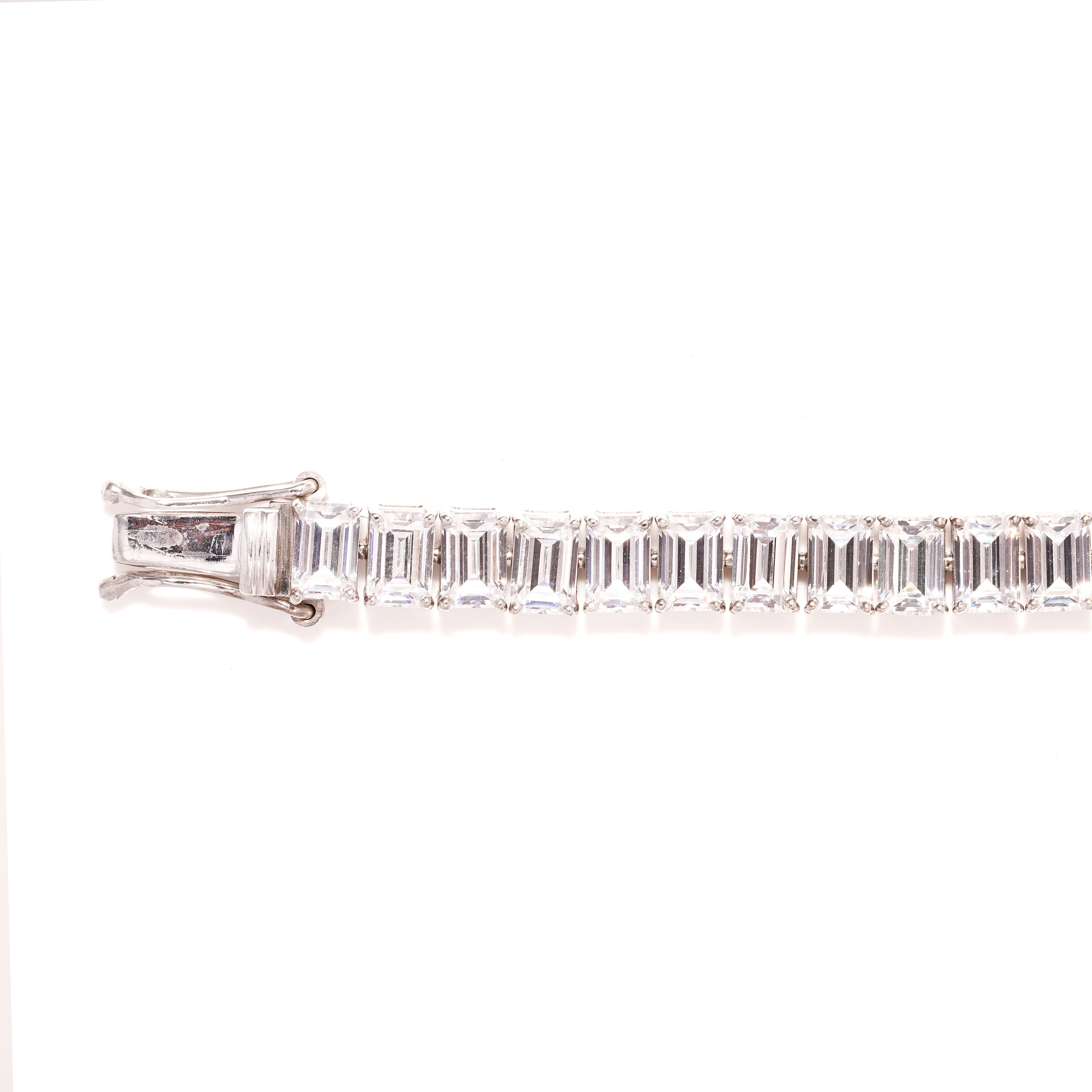 Emerald Straight Cut Tennis Bracelet