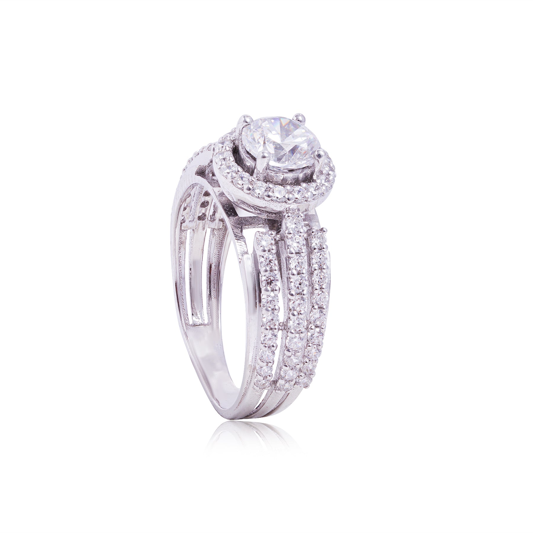 Evika Solitaire Ring