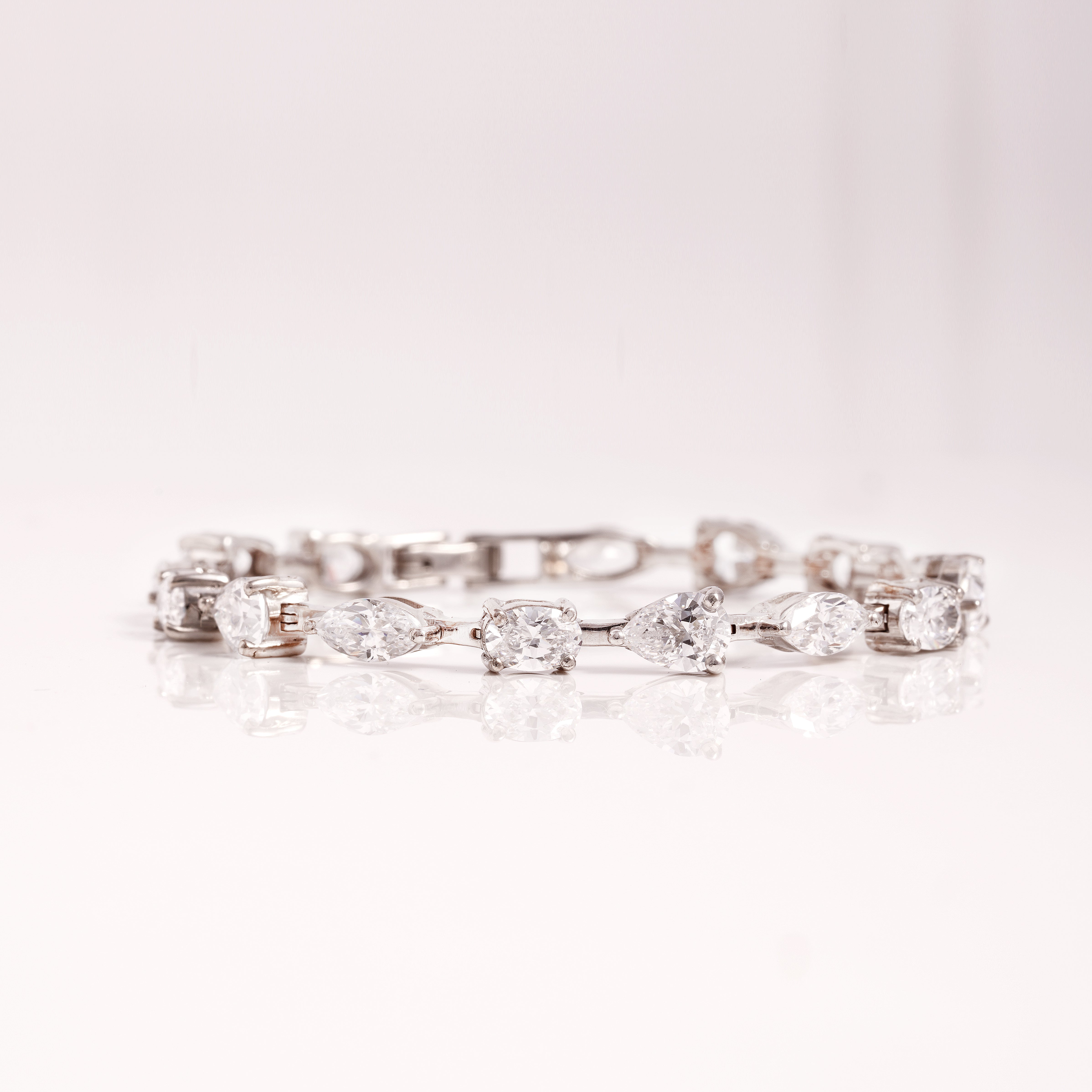 Finis Tennis Bracelet