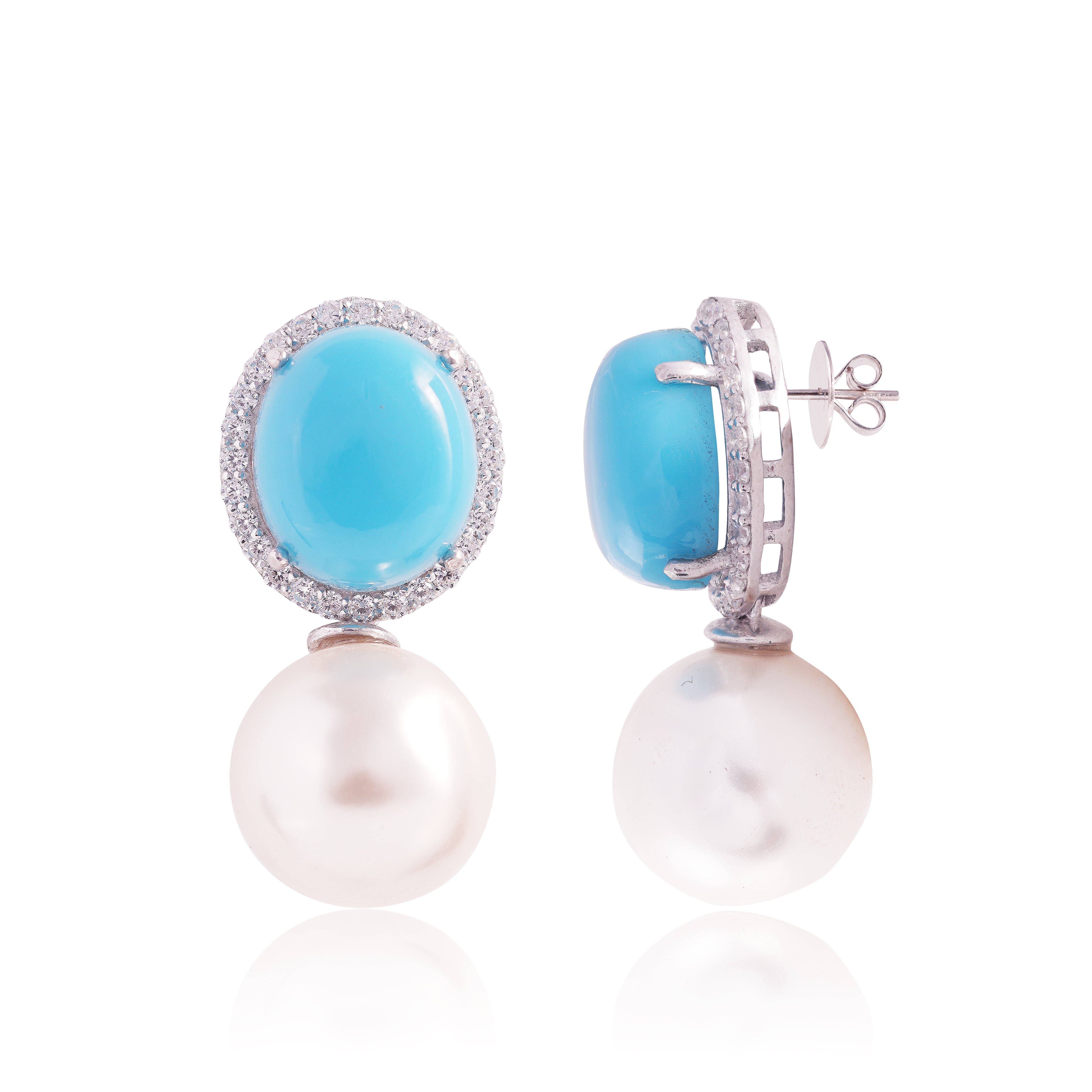 Nitara Pearl Studs