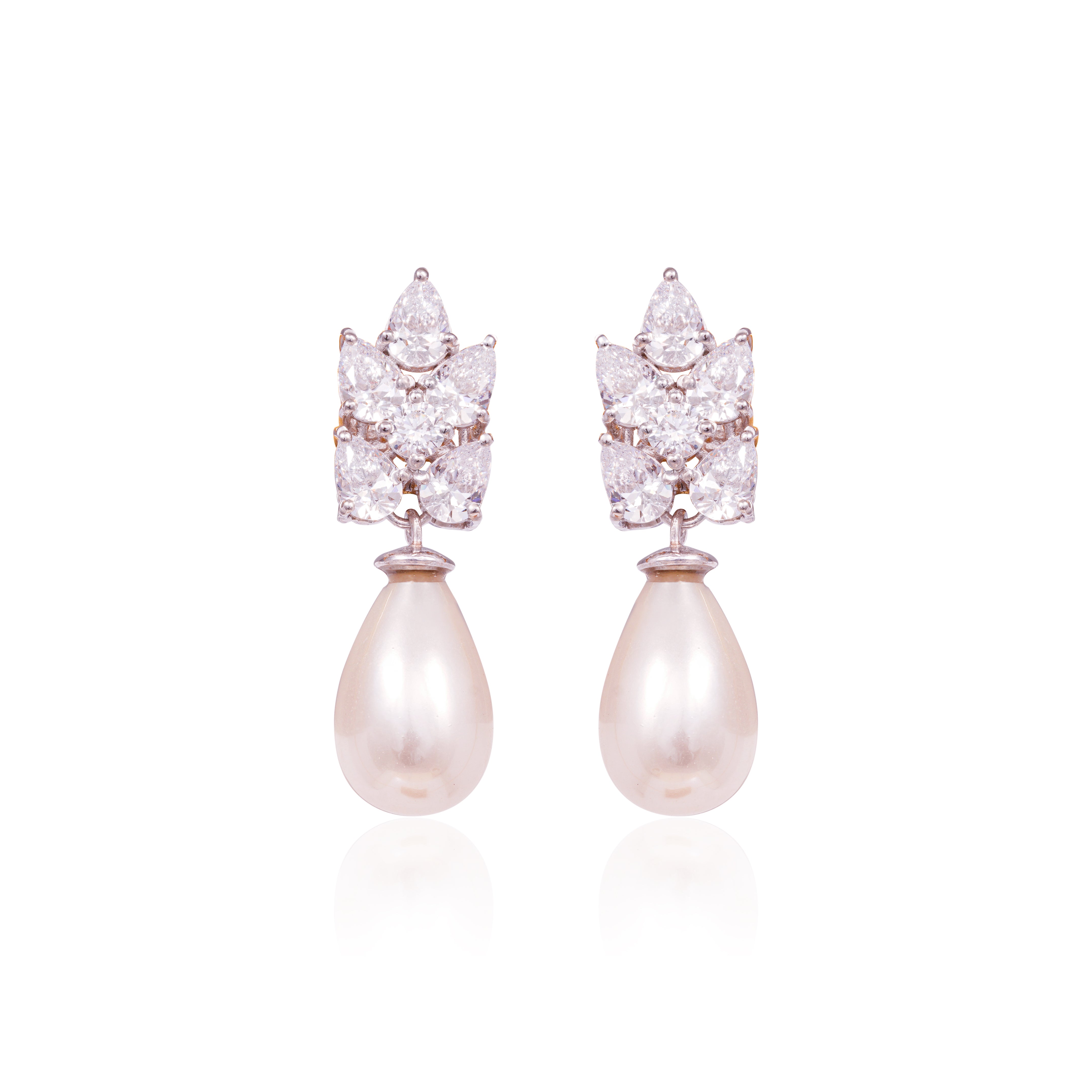 Vision Pearl Earrings